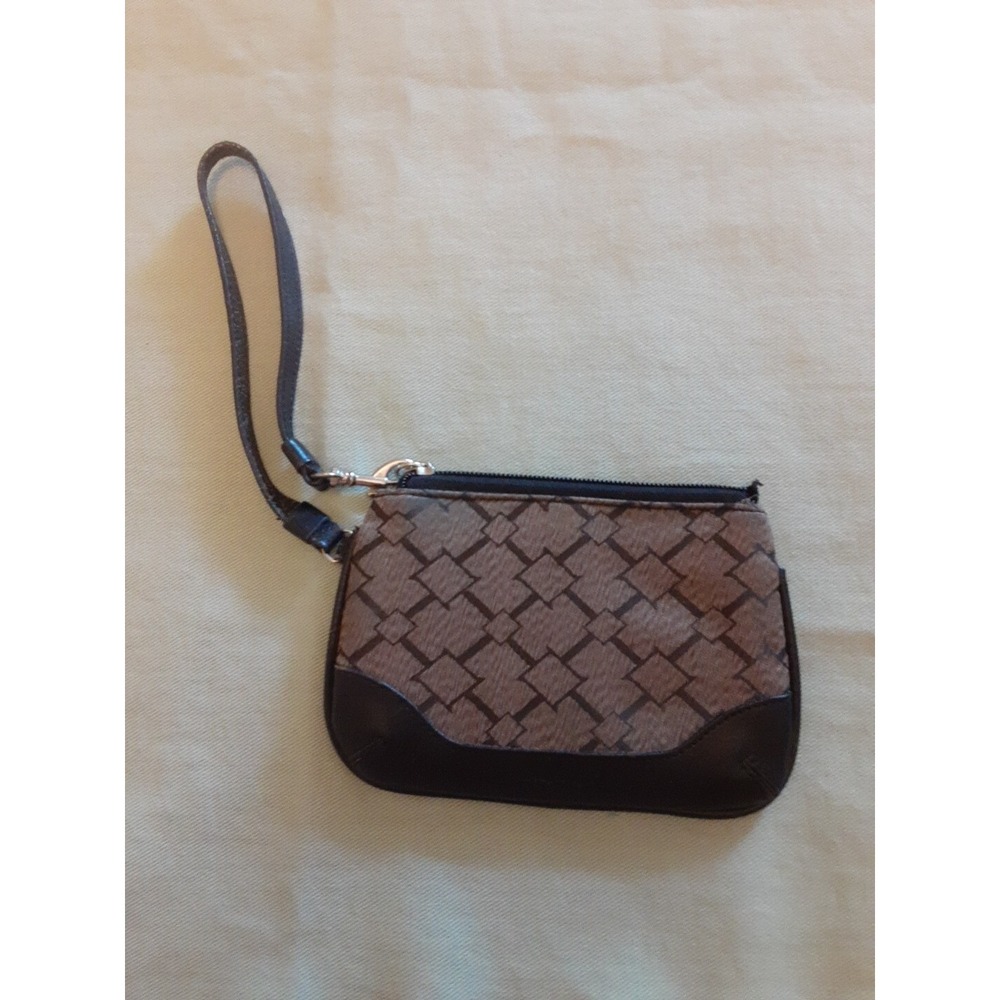 Longaberger "Signature" Wristlet With‎ Leather Trim For Coins, Credit Cards Etc.